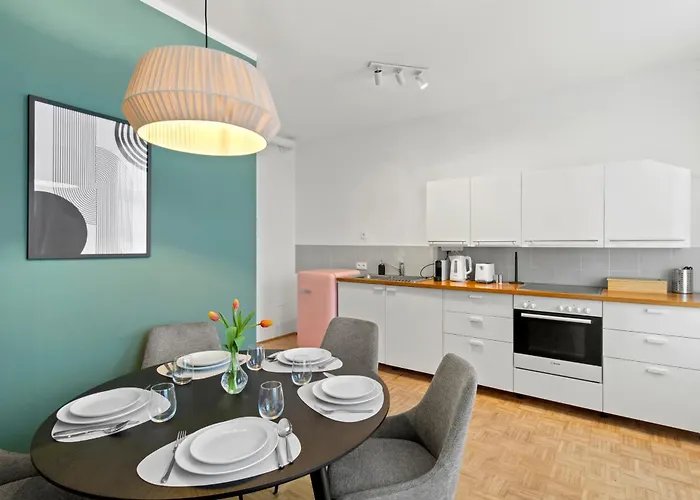 Cozy Living "mozart" - Free Parking Apartment